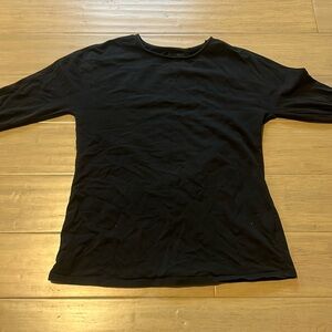 Uniqlo Size Large Heat Tech Black Long Sleeve Top